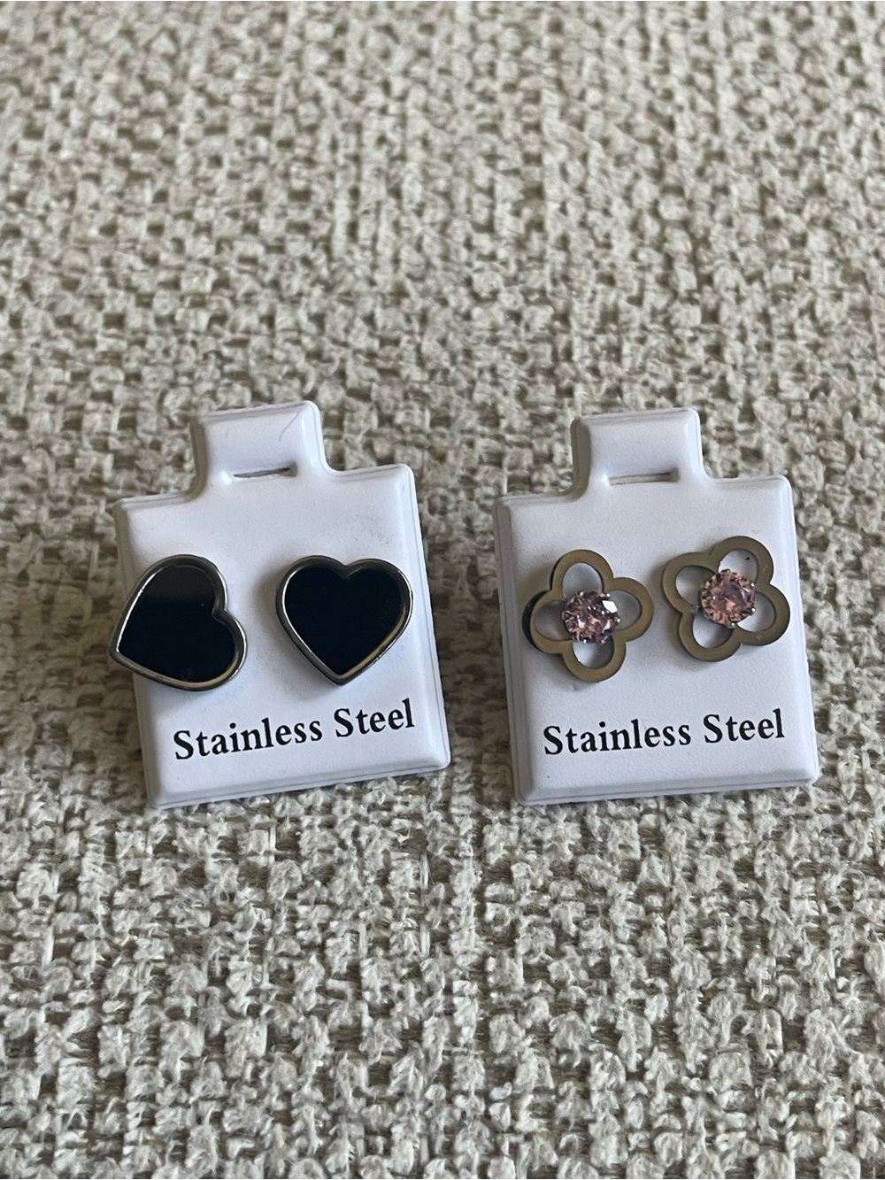 Stainless Steel Two-Pair Stud Earring Set — Black Heart & Pink Flower